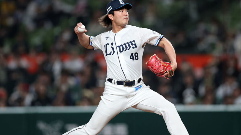 TOKOROZAWA, JAPAN - APRIL 25: Tatsuya Imai of Saitama Seibu Lions throws against Orix Buffaloes at Belluna Dome on April 25, 2025 in Tokorozawa, Saitama, Japan. (Photo by Sports Nippon/Getty Images)