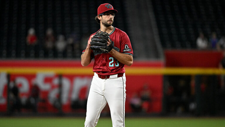 PHOENIX, ARIZONA - SEPTEMBER 03: Zac Gallen #23 of the Arizona Diamondbacks delivers a pitch against the Texas Rangers at Chase Field on September 03, 2025 in Phoenix, Arizona. (Photo by Norm Hall/Getty Images)