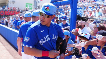 DUNEDIN, FL - FEBRUARY 21: Toronto Blue Jays third baseman Kazuma Okamoto (7) signs autographs before the game against the Philadelphia Phillies on February 21, 2026, at TD Ballpark in Dunedin, Florida. (Photo by Brian Spurlock/Icon Sportswire via Getty Images)