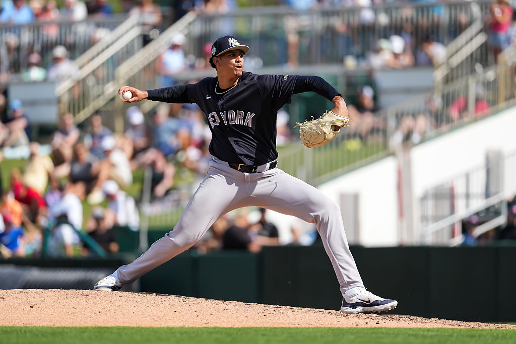FORT MYERS, FL- FEBRUARY 27: Carlos Lagrange #84 of the New York Yankees pitches during a spring training game against the Minnesota Twins on February 27, 2026 at Hammond Stadium in Fort Myers, Florida. (Photo by Brace Hemmelgarn/Minnesota Twins/Getty Images)