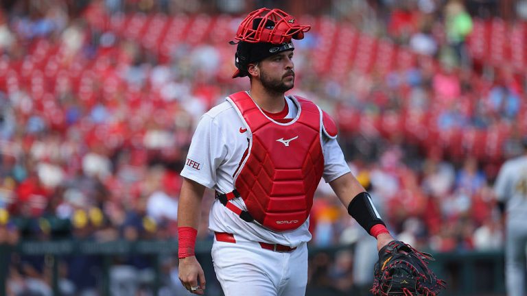 ST LOUIS, MISSOURI - SEPTEMBER 21: Jimmy Crooks #8 of the St. Louis Cardinals walks to the dugout against the Milwaukee Brewers at Busch Stadium on September 21, 2025 in St Louis, Missouri. (Photo by Dilip Vishwanat/Getty Images)