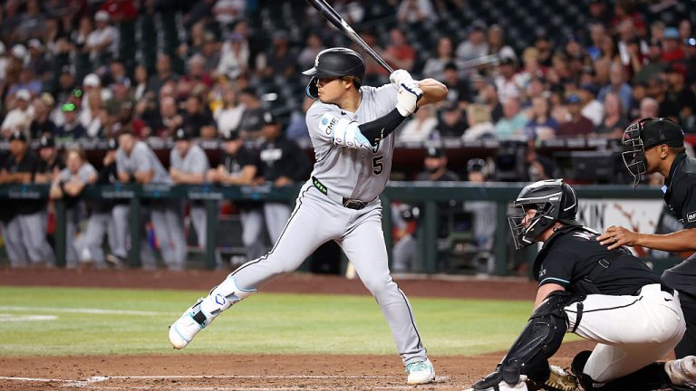 PHOENIX, ARIZONA - APRIL 22: Munetaka Murakami #5 of the Chicago White Sox bats during the fifth inning against the Arizona Diamondbacks at Chase Field on April 22, 2026 in Phoenix, Arizona. The Diamondbacks defeated the White Sox 11-7. (Photo by Chris Coduto/Getty Images)