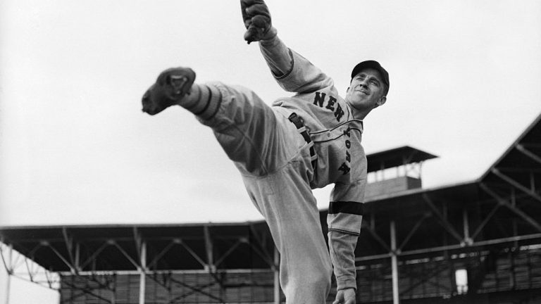 (Original Caption) 9/10/1936-New York,NY- Here you see the star moundsman of the NY Giants in action. He is Carl Hubbell, from whom manager Bill Terry expects great things in the forthcoming world series with the NY Yankees.