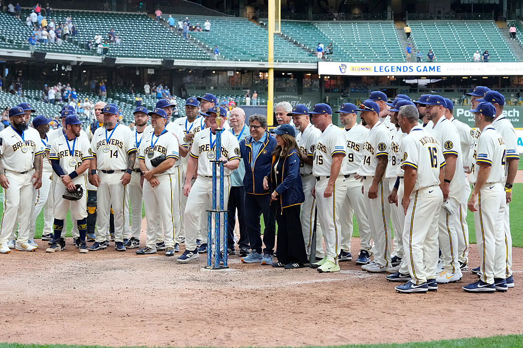 Brewers Take Big Steps to Enhance Alumni-Fan Relationships
