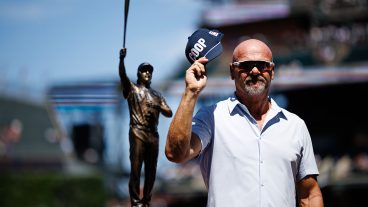 Colorado Rockies Unveil Bronze Statue of Larry Walker: “I Don’t Deserve That”
