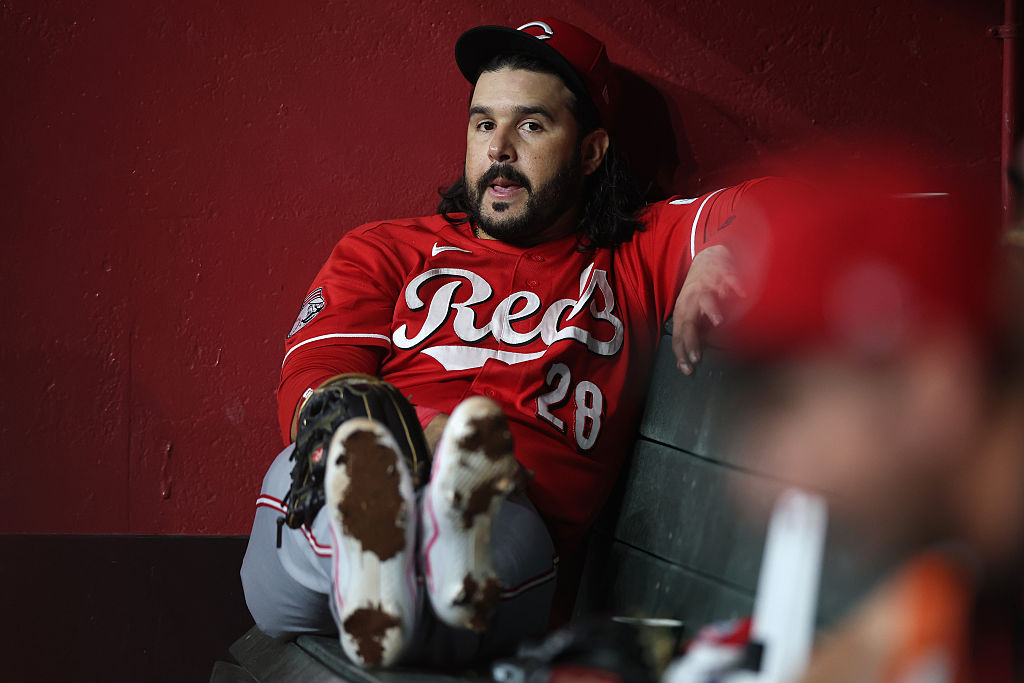 Eugenio Suárez Clears Waivers in Disaster Year for Reds
