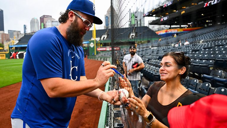 PITTSBURGH, PA - SEPTEMBER 20: Randy Dobnak #62 of the Kansas City Royals signs autographs after the game between the Kansas City Royals and the Pittsburgh Pirates at PNC Park on Sunday, September 20, 2026 in Pittsburgh, Pennsylvania. (Photo by Christopher Denver/MLB Photos via Getty Images)