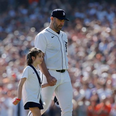DETROIT, MI - SEPTEMBER 26: Justin Verlander #35 of the Detroit Tigers walks off the field with daughter Genevieve after pitching his last baseball game in the sixth inning against the Pittsburgh Pirates at Comerica Park on September 26, 2026 in Detroit, Michigan. (Photo by Duane Burleson/Getty Images)